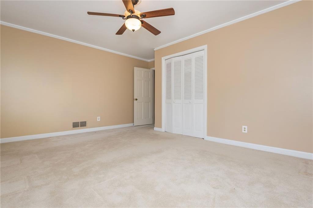 870 Richmond Hill Drive, Marietta, Georgia image 28