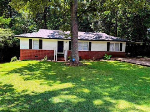 Homes For Rent - 105 Dogwood Dr Dr<br/> LaGrange, GA 30241