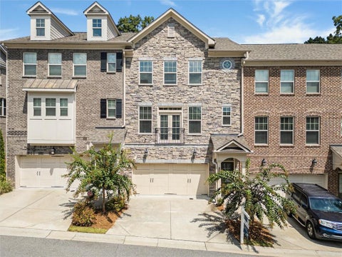 Townhouse For Sale - 4078 Townsend Lane<br/> Dekalb County, Atlanta, GA 30346