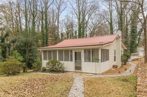 Homes For Sale - 3297 College Street<br/> College Park, GA 30337