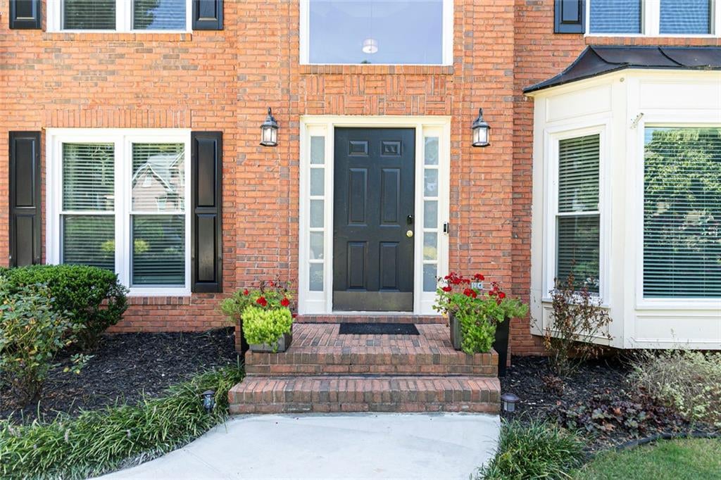 482 Broadstone Way NW