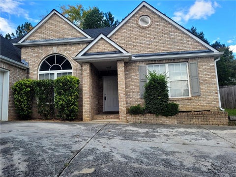 Homes For Rent - 2360 Pettit Drive<br/> Conyers, GA 30012