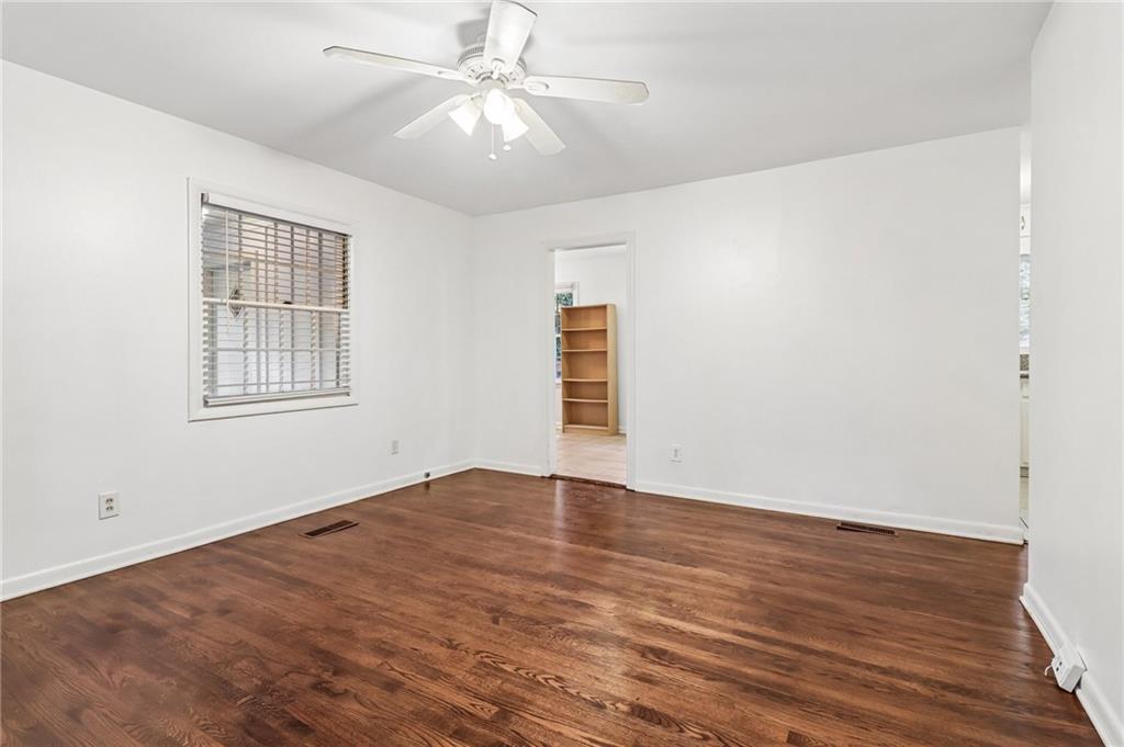 923 Verdi Way