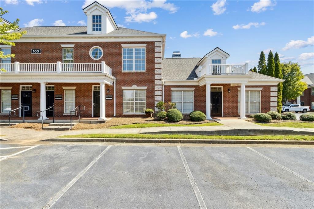 3950 Cobb Parkway NW 103-104