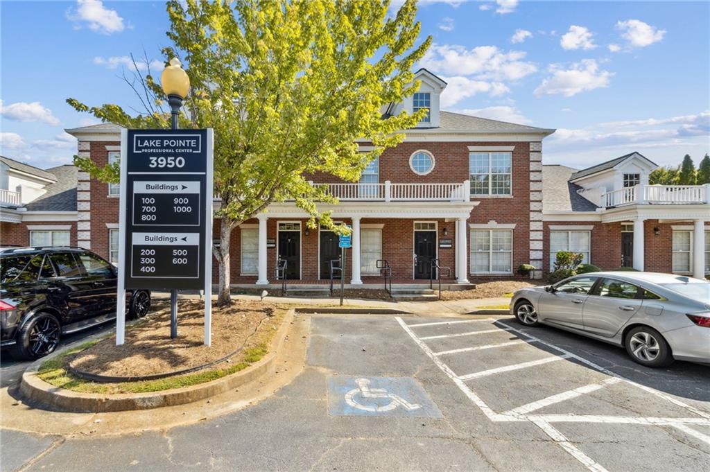 3950 Cobb Parkway NW 103-104