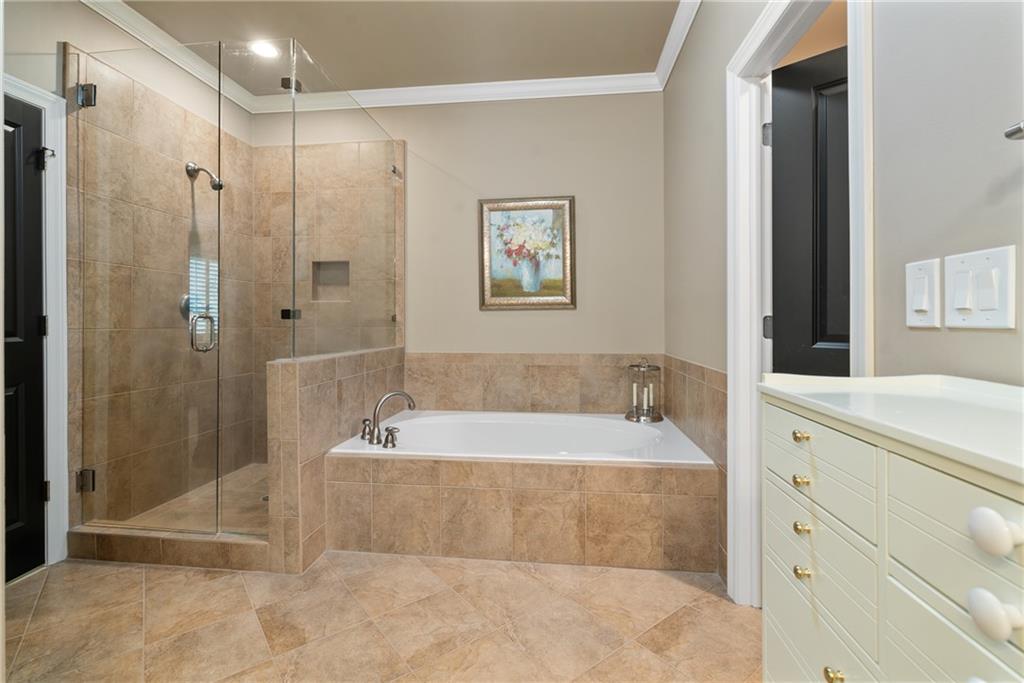 9056 Riverbend Manor, Alpharetta, Georgia image 34