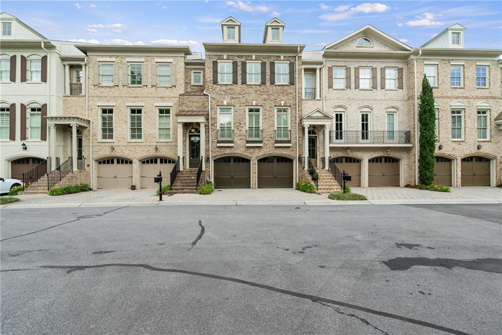 9056 Riverbend Manor, Alpharetta, Georgia image 5