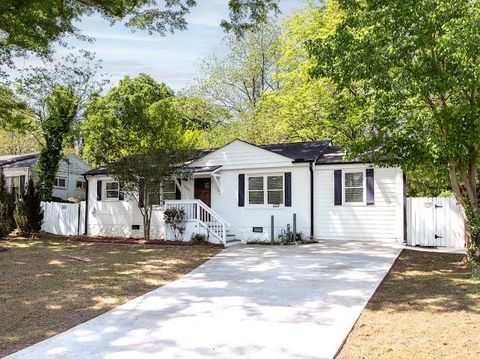 Photo of 1987 Meadow Lane, Decatur, GA 30032 (MLS # 7753412)
