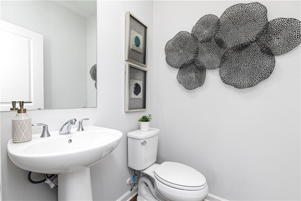 339 Skylar Way, Atlanta, Georgia image 7
