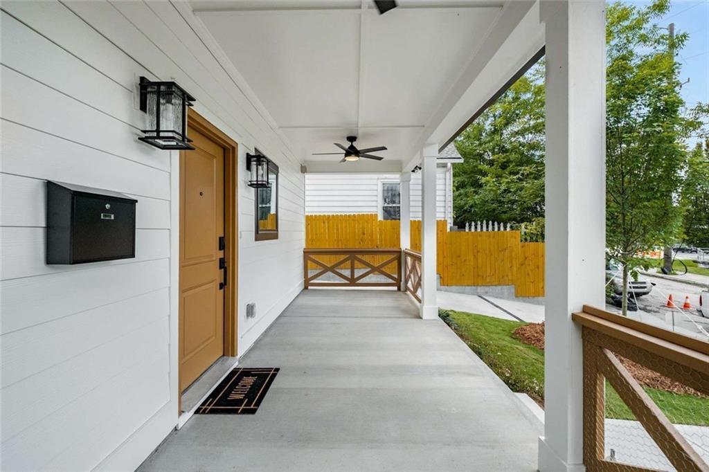 991 Hampton Street NW