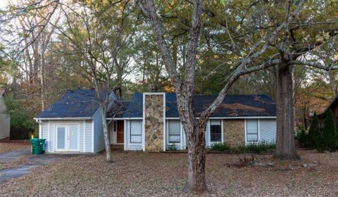 Homes For Sale - 8780 Churchill Place<br/> Clayton County, Jonesboro, GA 30238