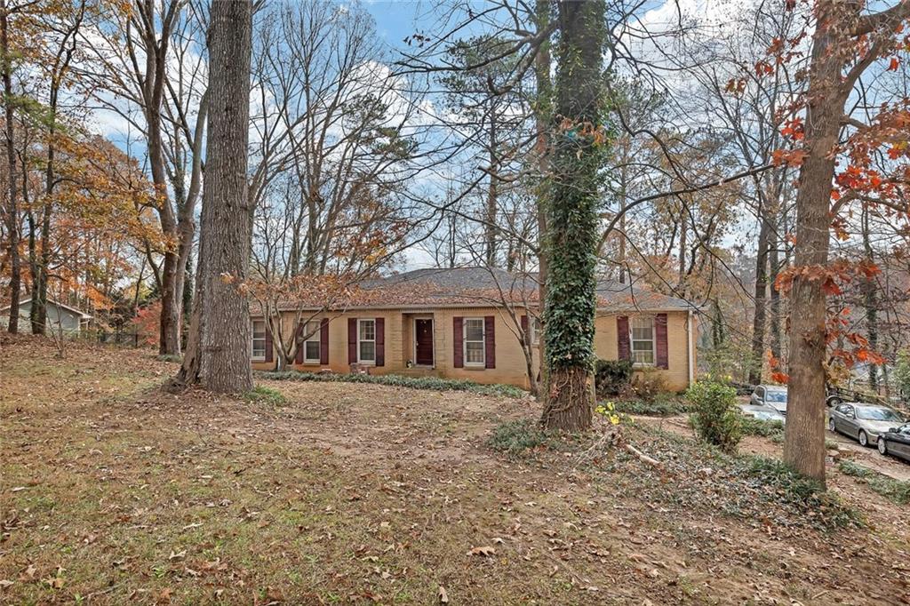 4520 Huntridge Drive NE