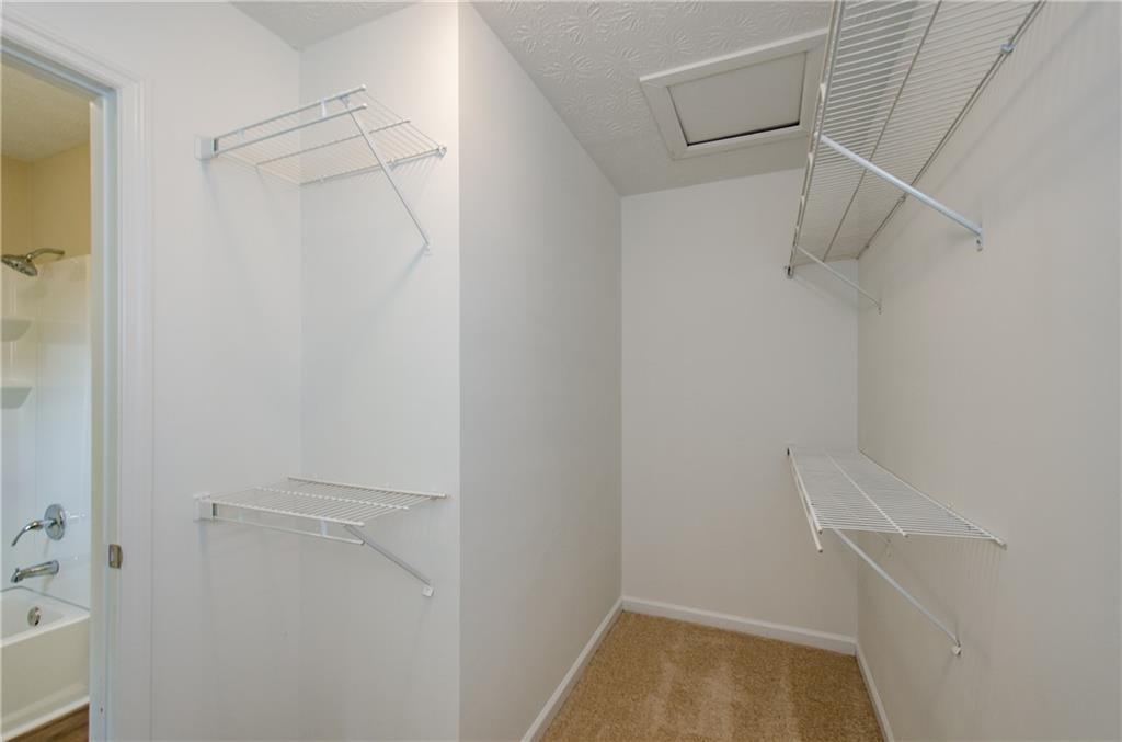 Hunters Close - Residential