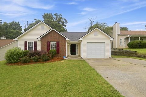 Homes For Sale - 1014 Maple Leaf Ridge<br/> Jonesboro, GA 30238