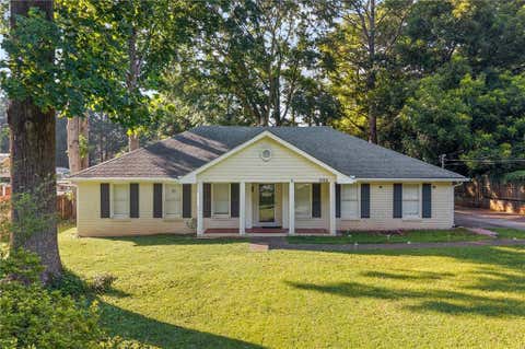 Homes For Sale - 2786 Cardinal Lake Circle<br/> Duluth, GA 30096