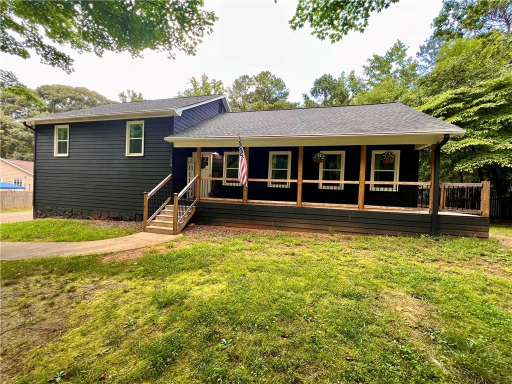 Owners have completely transformed this beautiful home!
Located in one of the most sought-after areas, this fully renovated 4-bedroom, 2-bath beauty combines thoughtful design with top-tier upgrades across 2,176 square feet of living space. Tucked on a flat, fenced-in .6-acre lot with both front and back yards, it’s the perfect blend of indoor comfort and outdoor living.
The heart of the home — the mid-level kitchen and living area — has been completely transformed with new countertops, sleek new cabinetry, and premium appliances. A few steps down, the fully finished lower level features a private bedroom and flexible living space, ideal for guests, a home gym, or a cozy media room.
All bathrooms have been fully updated, and the entire home has been repainted to reflect a fresh, modern style. Outside, you’ll love the brand-new wraparound porch, spacious back patio with a pergola, and a large, versatile shed that can serve as a workshop, studio, or storage haven.
Other standout features include:
-Allergy-friendly central air with HEPA UltraAire 98H filtration
-High-end gutter guards
-Multi-level layout offering great flow and separation of space
Whether you're hosting friends or enjoying a quiet night in, 124 Dockside Downs offers the space, style, and flexibility to match your lifestyle.