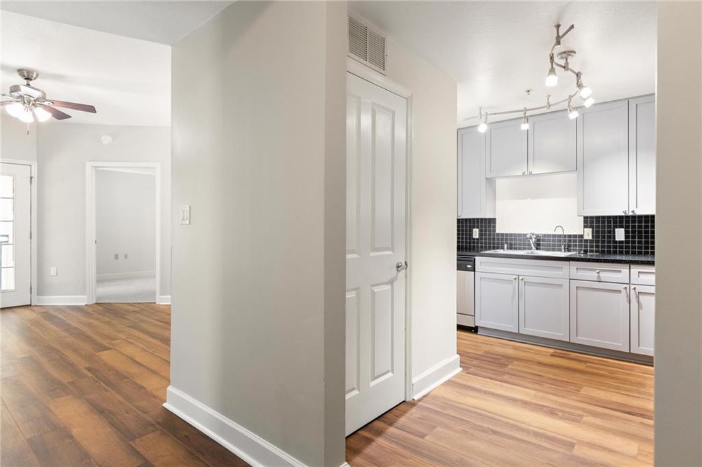 230 E Ponce De Leon Avenue 104