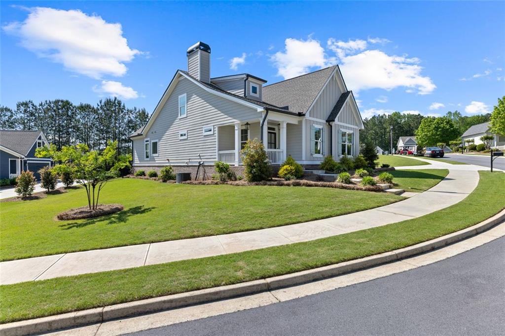810 Clubside Court, Monroe, Georgia image 3