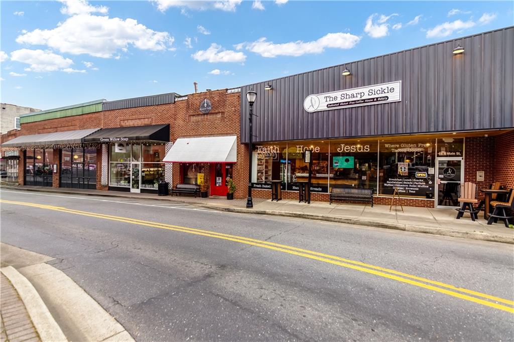 28 N Main Street