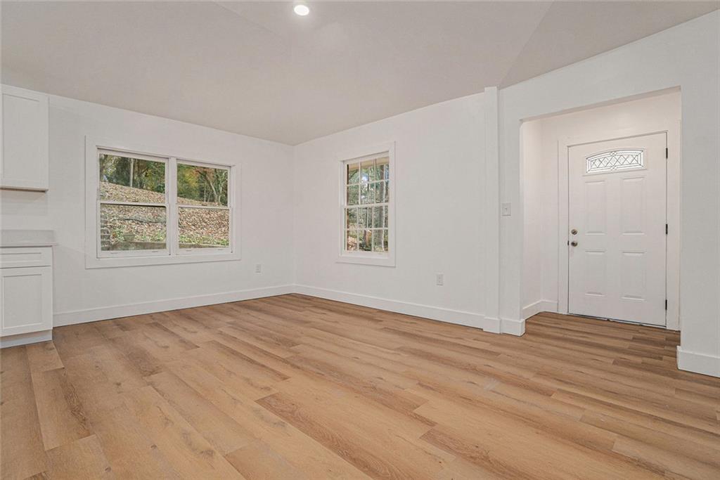 2825 Baker Ridge Drive NW