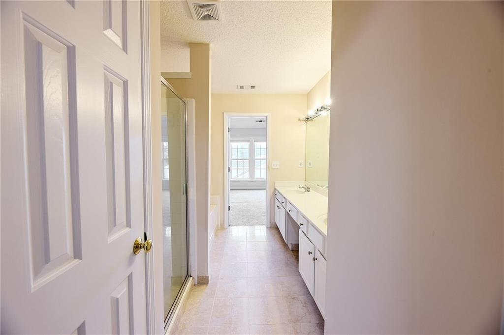 3601 Gainesway Trace, Duluth, Georgia image 13
