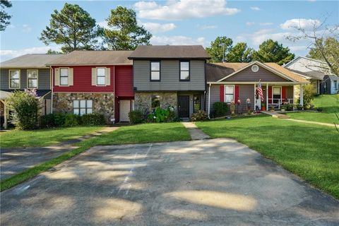 A home in Riverdale