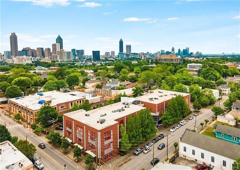 572 Edgewood Avenue NE 107