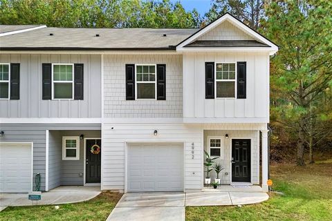 4992 Lower Elm Street Atlanta GA 30349