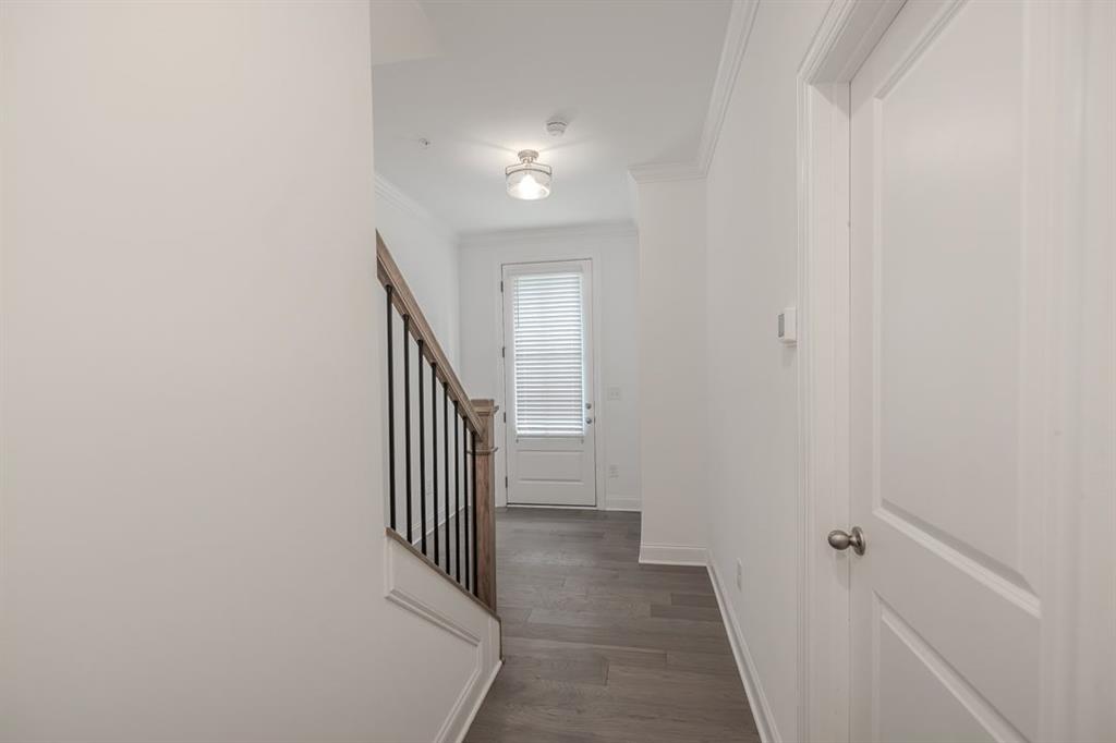 6595 BEACON Drive