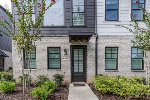 6595 BEACON Drive Atlanta GA 30328