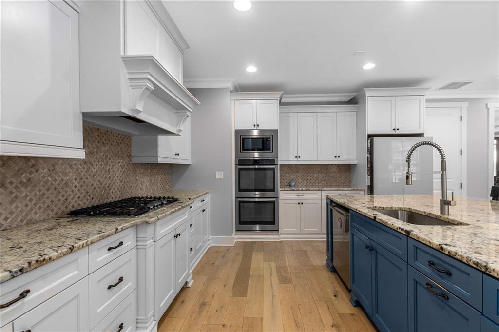 Midway Woods - Residential