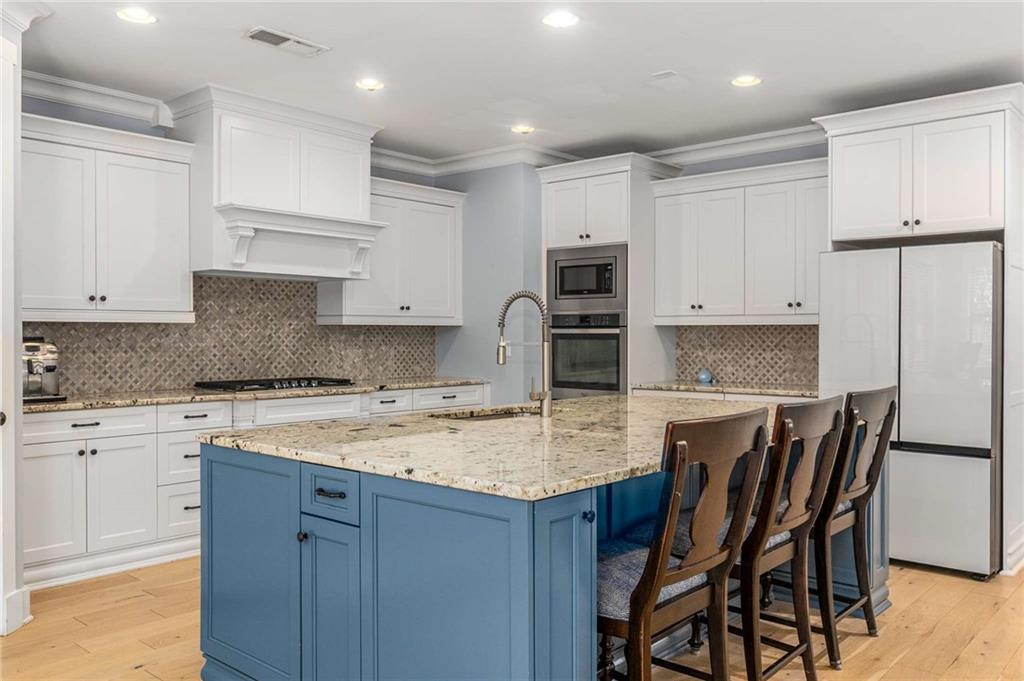 Midway Woods - Residential