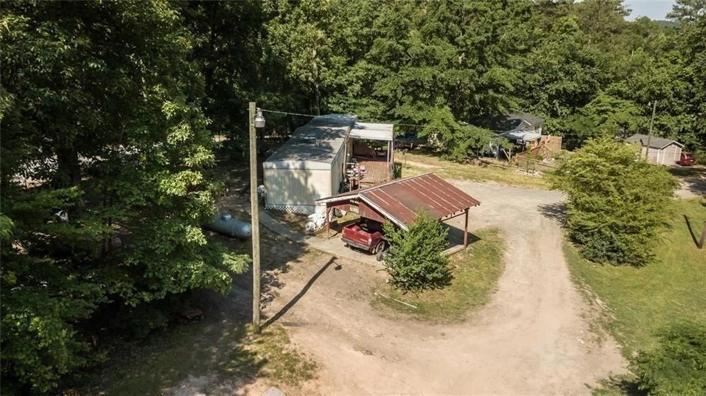 64 Luther Knight Road SE