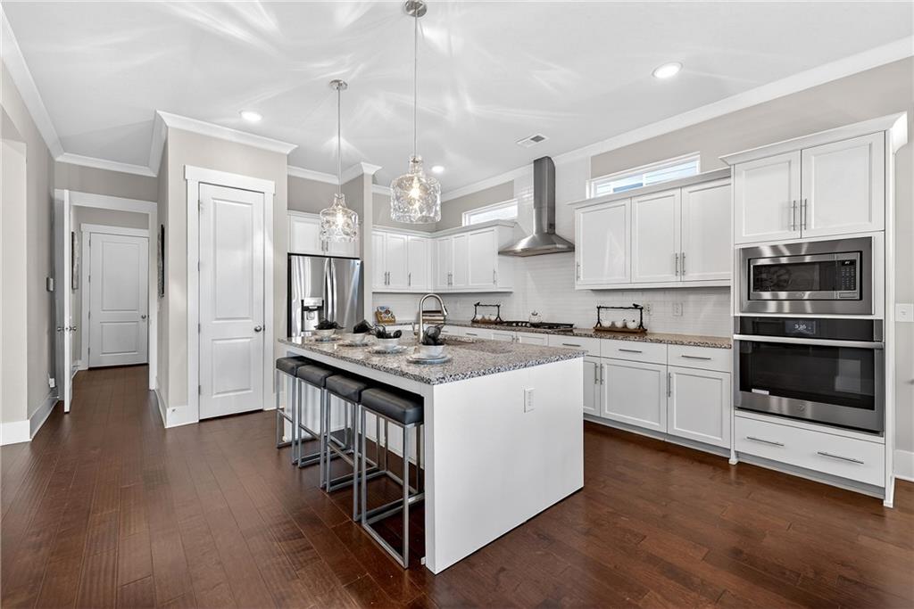 1088 Heatherland Drive NE