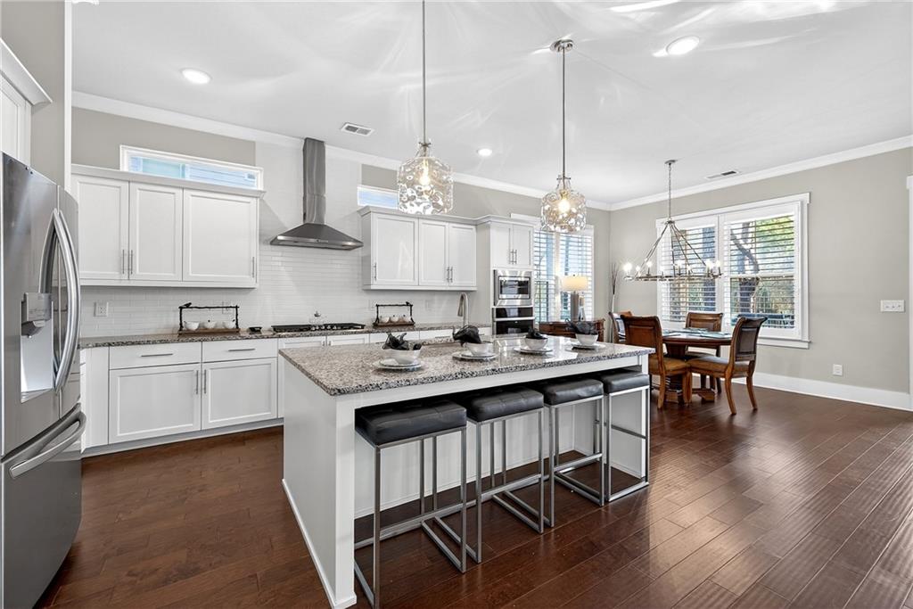 1088 Heatherland Drive NE