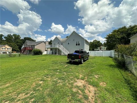 A home in Powder Springs