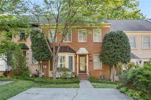 Photo of 1405 Old Virginia Court SE, Marietta, GA 30067 (MLS # 7749120)