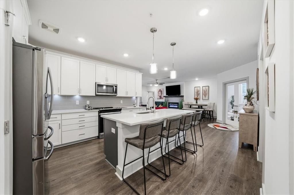 3211 Orwell Way 4202