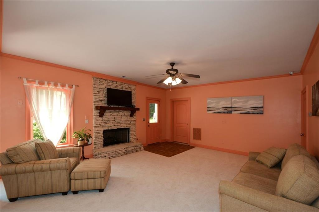 3740 Duckcove Way, Cumming, Georgia image 32