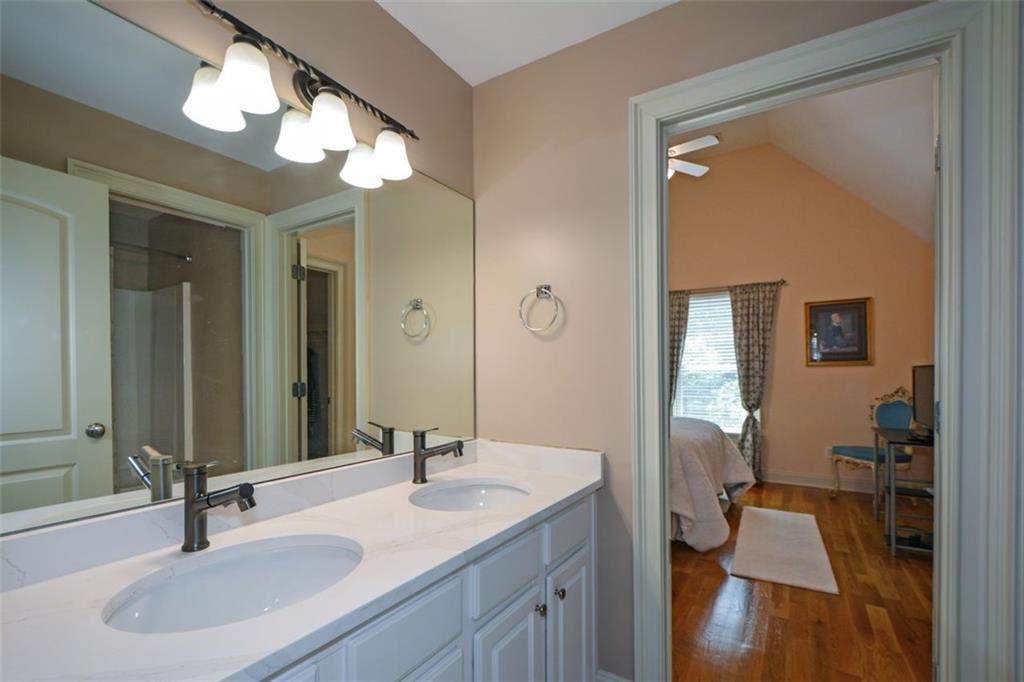 3740 Duckcove Way, Cumming, Georgia image 28