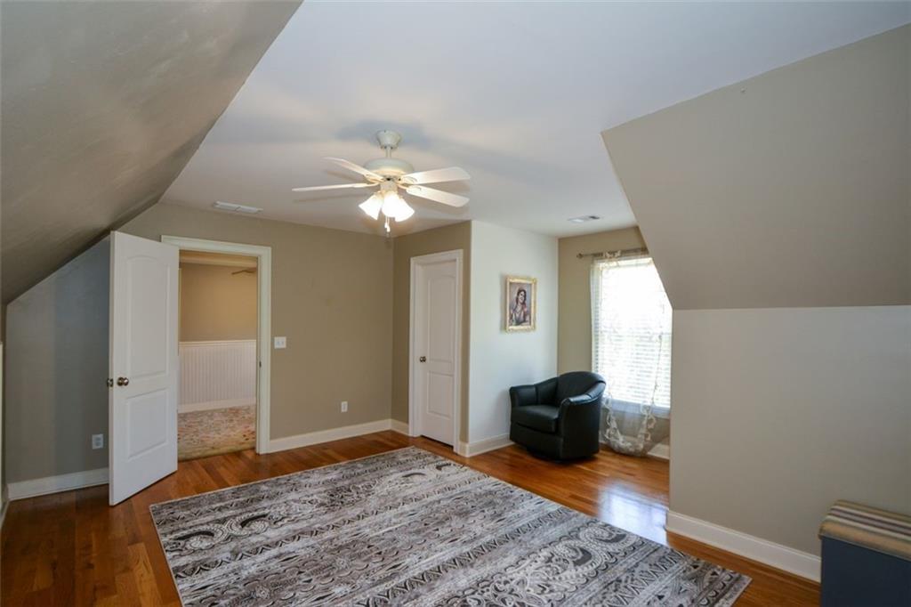 3740 Duckcove Way, Cumming, Georgia image 30