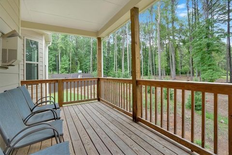 A home in Powder Springs