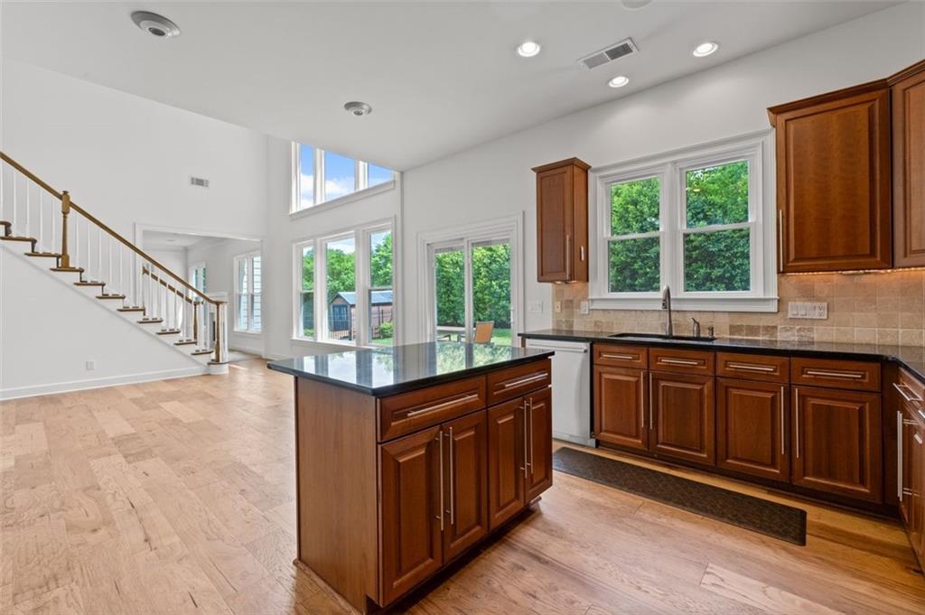 2310 Norbury Cove, Smyrna, Georgia image 16