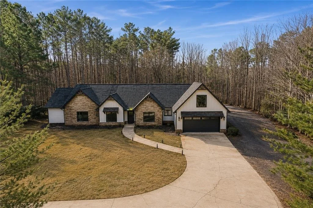 635 Colbert Road