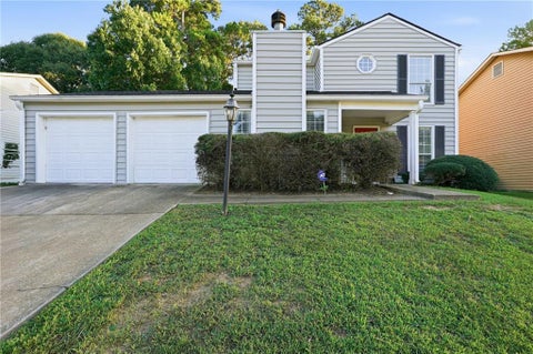 Homes For Sale - 6449 Eastbriar Drive<br/> Dekalb County, Lithonia, GA 30058