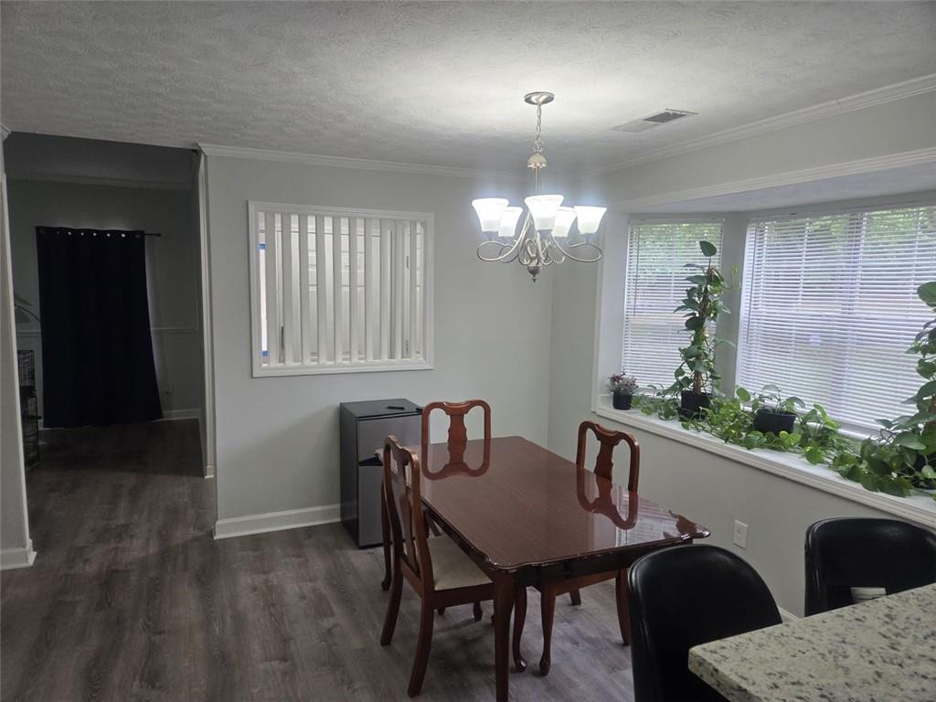 Wellington Manor - Residential