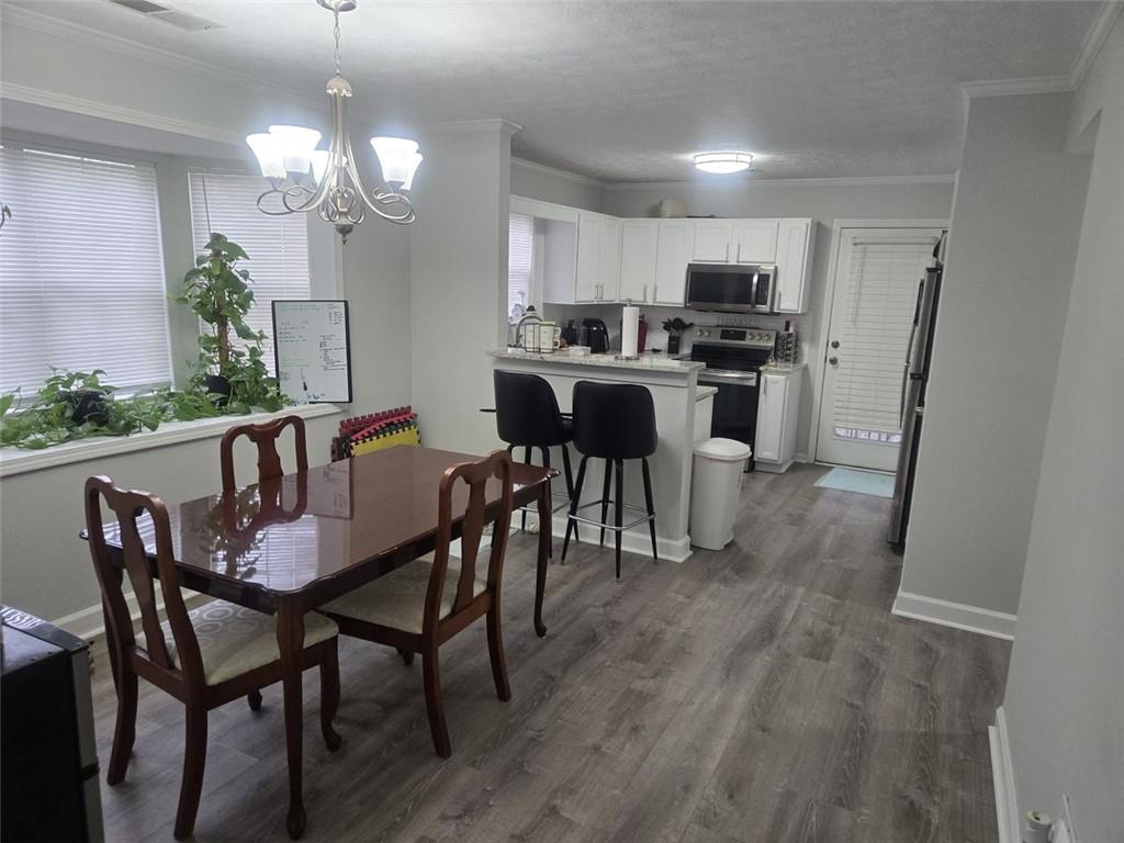 Wellington Manor - Residential