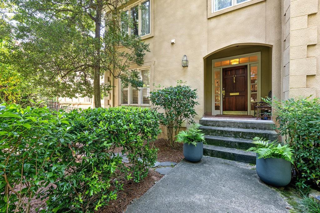 34 28TH Street