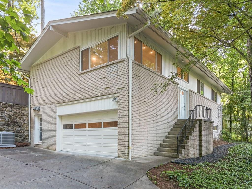 1583 Nantahalla Court, Atlanta, Georgia image 1