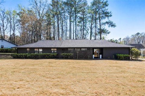 1967 Beckett Drive Marietta GA 30062